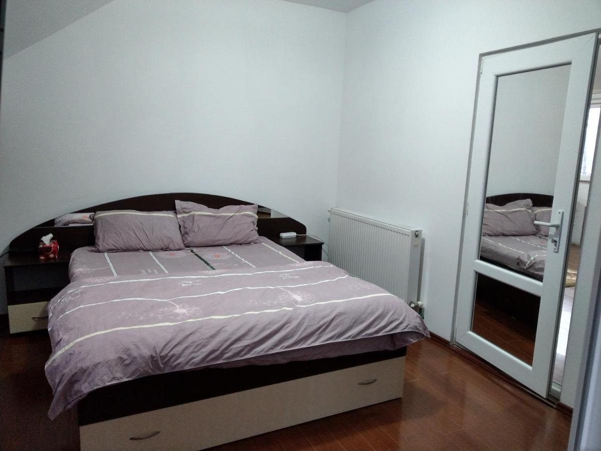 Apartament 5 Camere Cu Balcon Costinesti Plaja 5 Minute Nucilor 6 Kültér fotó